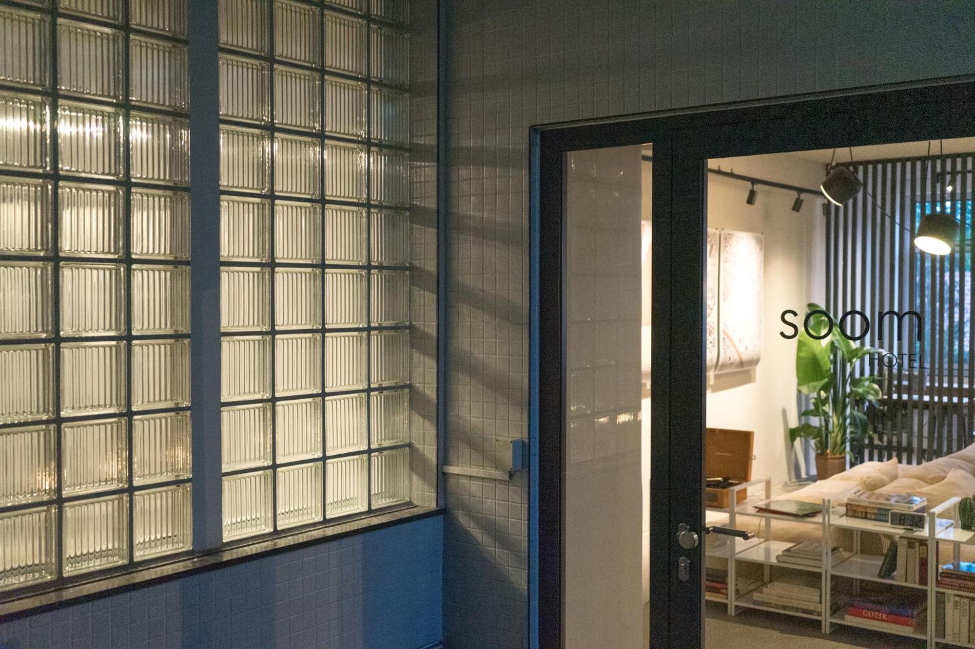 Soom Salzburg I Kapselhotel 外观 照片